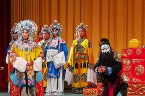 中国戏曲的剧种和剧目有哪些_中国十大戏曲剧种_中国戏曲剧种